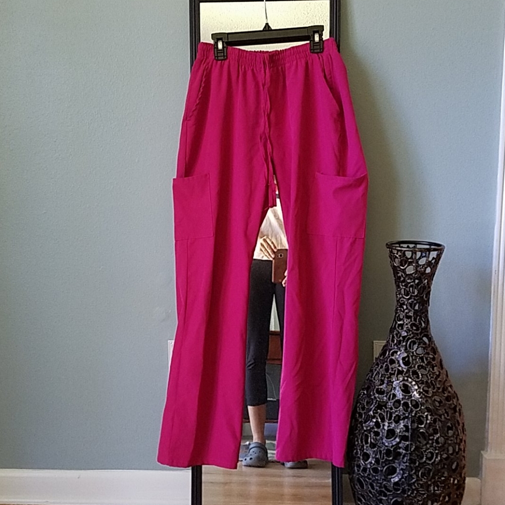 Scrub pants